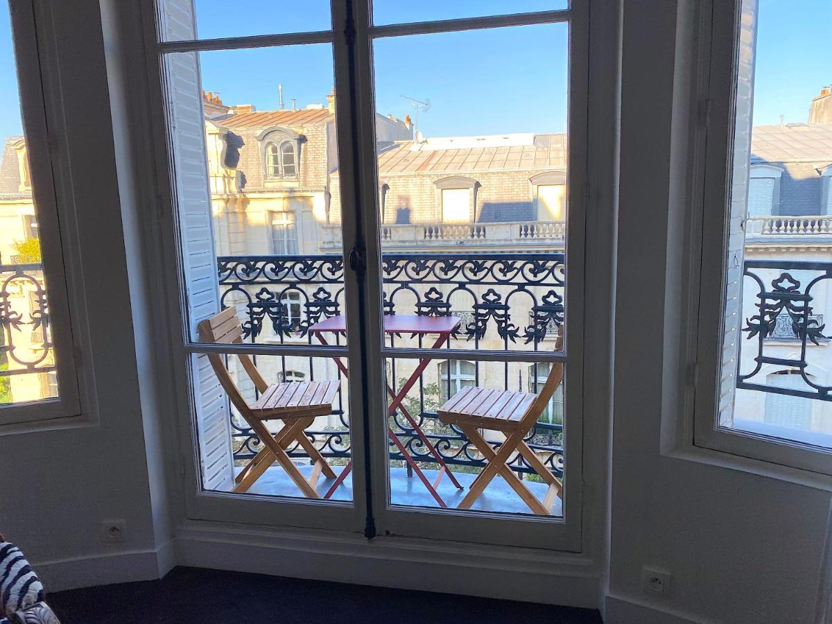 Outstanding 2 Bedrooms With A Terrific Eiffel Tower View Paris Eksteriør bilde